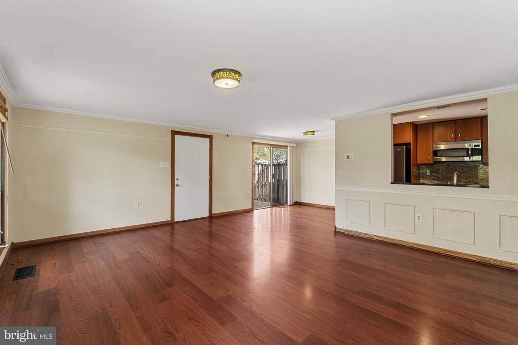 558 West Court, Glen Burnie, MD 21061