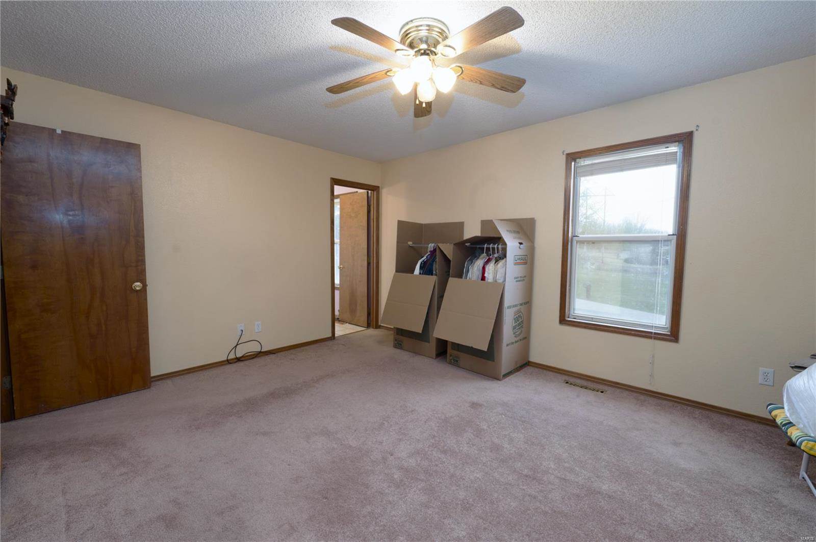 19985 Simmons Road, Waynesville, MO 65583