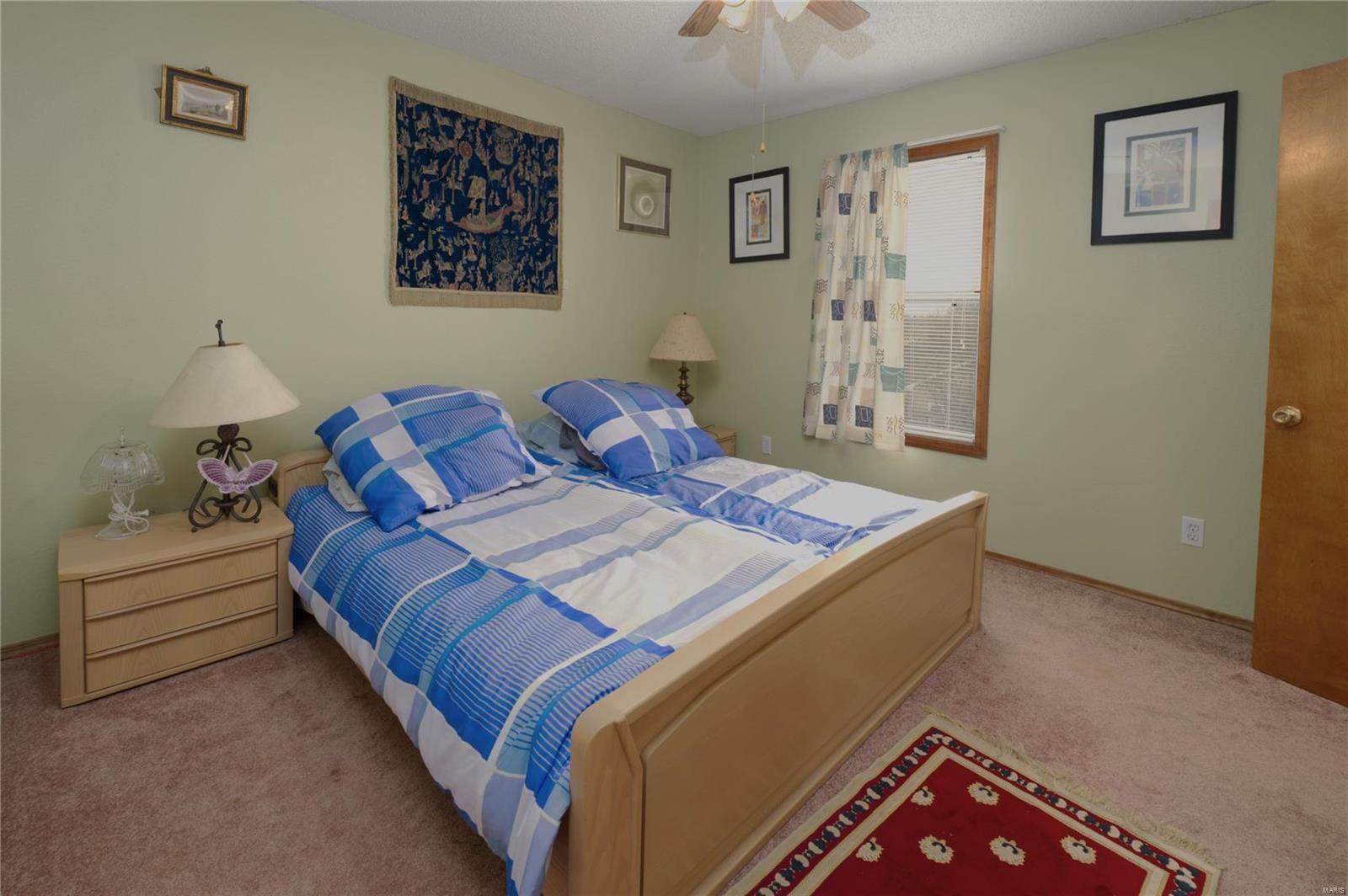 19985 Simmons Road, Waynesville, MO 65583