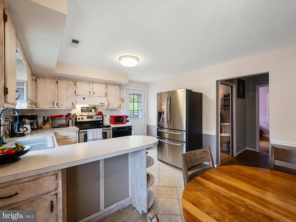 502 Viscose Avenue, Front Royal, VA 22630