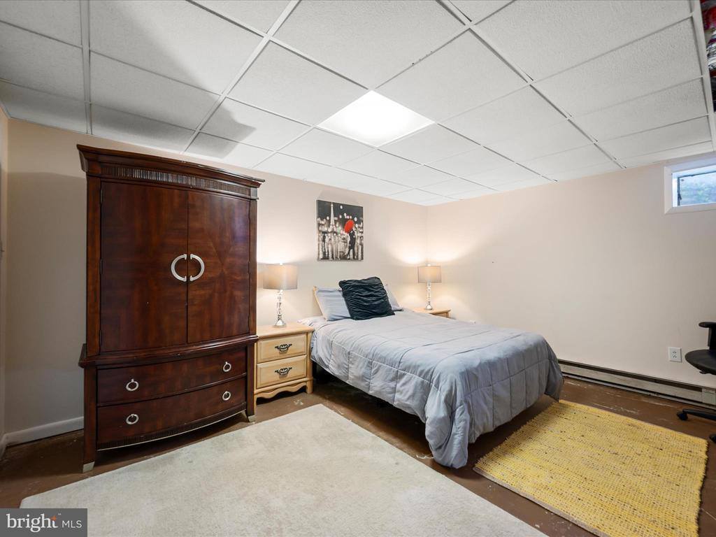 502 Viscose Avenue, Front Royal, VA 22630