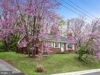 502 Viscose Avenue, Front Royal, VA 22630