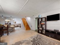 502 Viscose Avenue, Front Royal, VA 22630