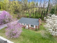 502 Viscose Avenue, Front Royal, VA 22630