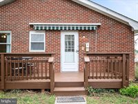 502 Viscose Avenue, Front Royal, VA 22630