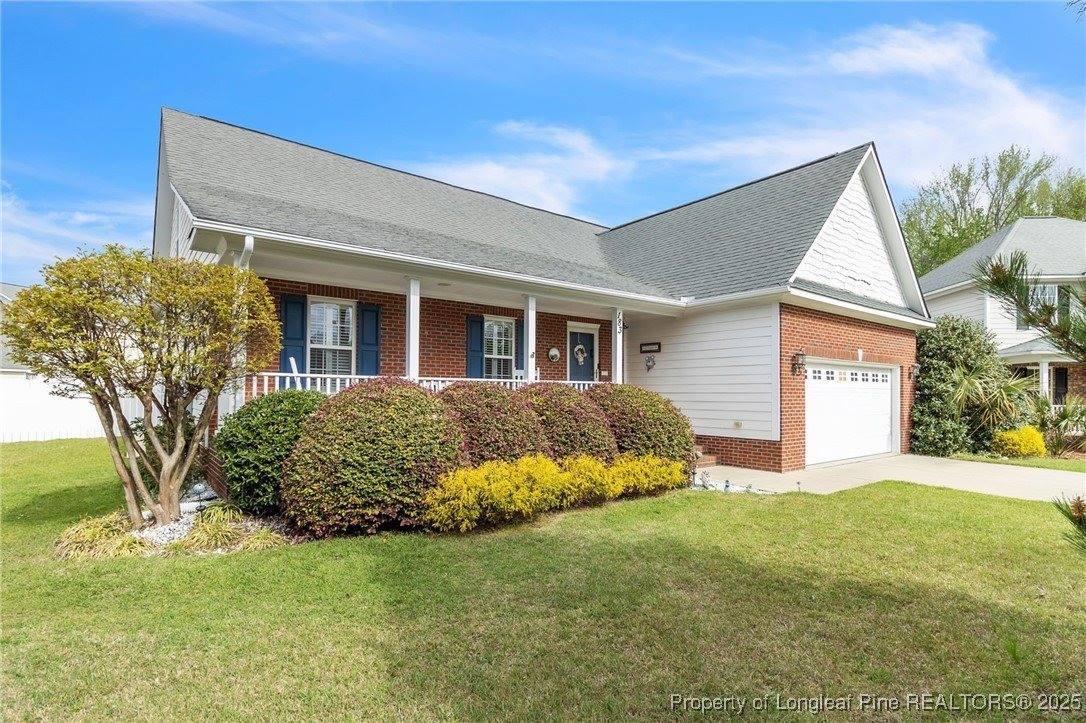 183 Harlon Court, Raeford, NC 28376