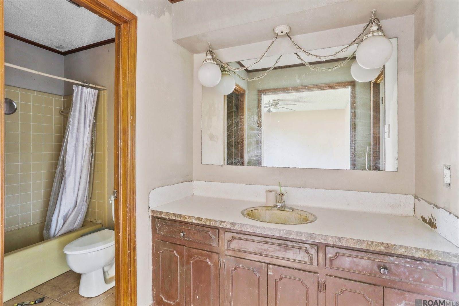 1117 East Lynne St, Gonzales, LA 70737