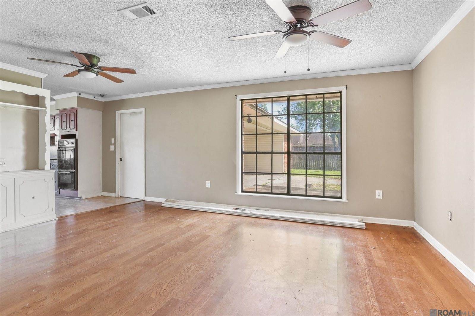 1117 East Lynne St, Gonzales, LA 70737