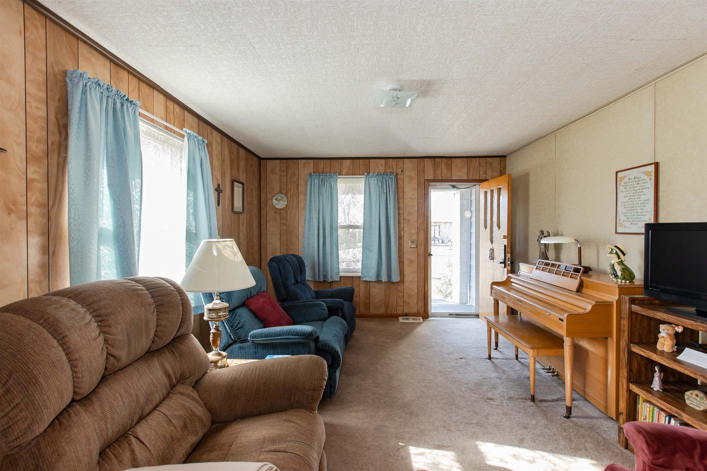 248 Thayer Street, Elkhart, KS 67950