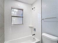 3020 E Louisiana Avenue, Tampa, FL 33610