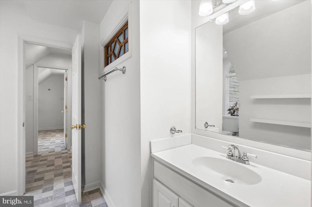 11201 Cinnamon Teal Drive, Spotsylvania, VA 22553