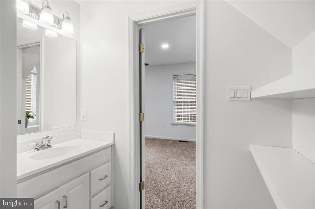 11201 Cinnamon Teal Drive, Spotsylvania, VA 22553