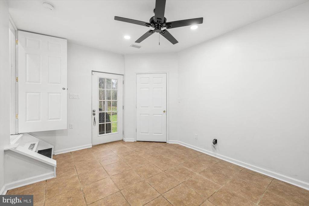 11201 Cinnamon Teal Drive, Spotsylvania, VA 22553