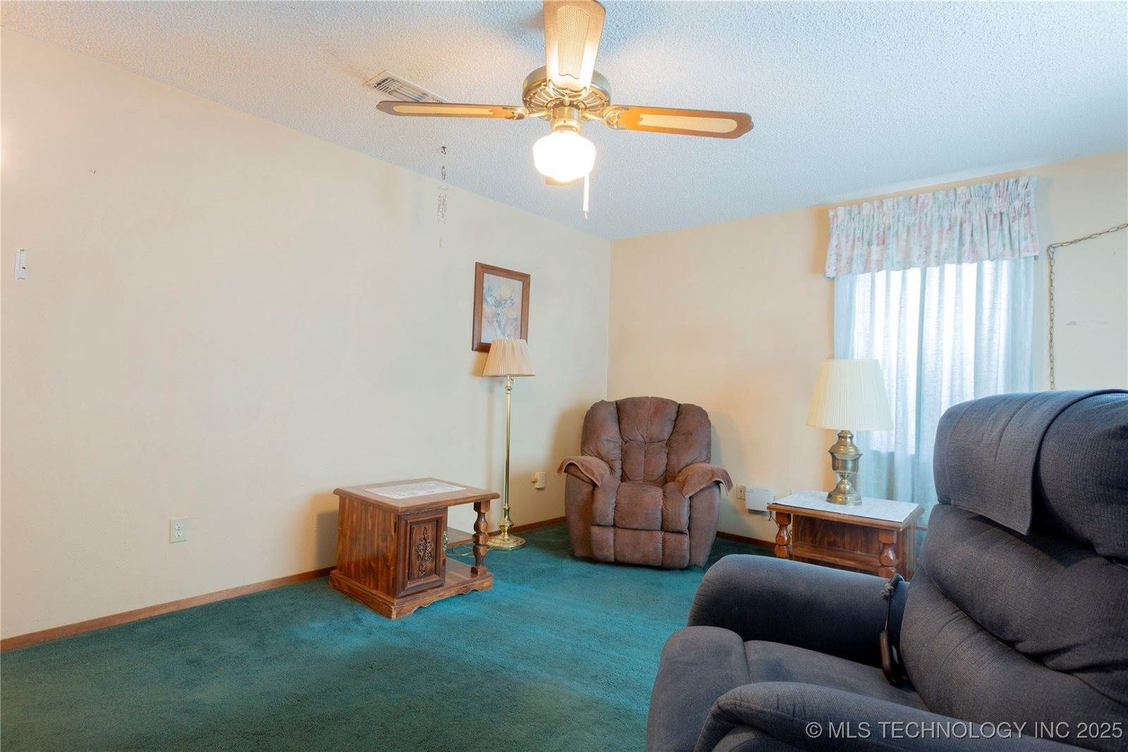 612 West Circle Drive, Broken Bow, OK 74728