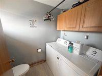 209 S Sycamore Street, Gaston, IN 47342