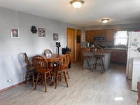 209 S Sycamore Street, Gaston, IN 47342