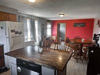 209 S Sycamore Street, Gaston, IN 47342
