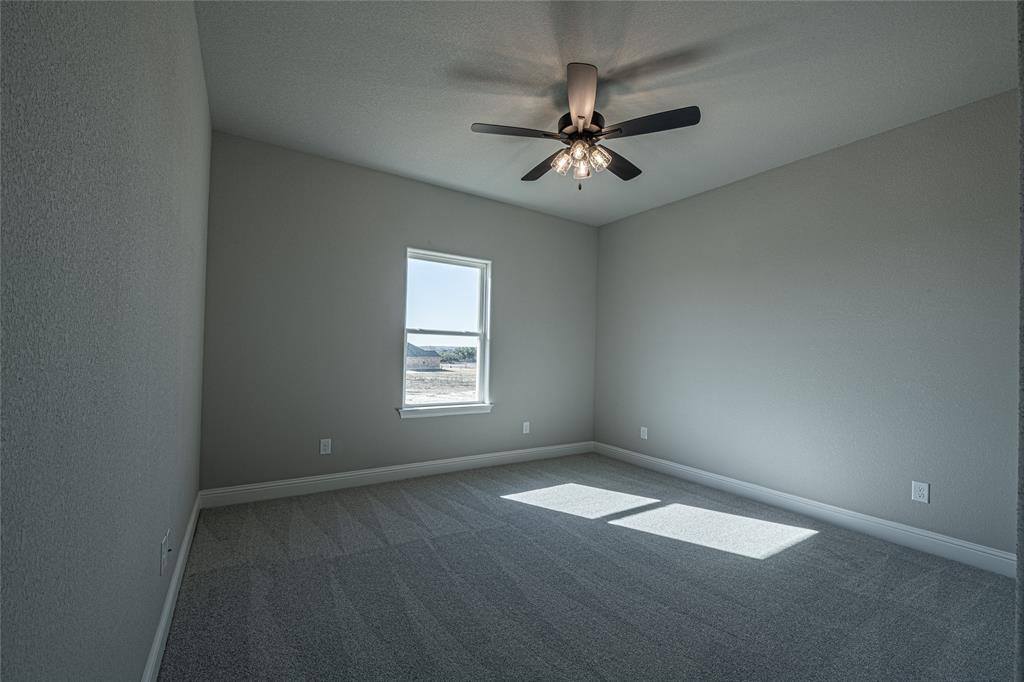 454 Collum View, Azle, TX 76020