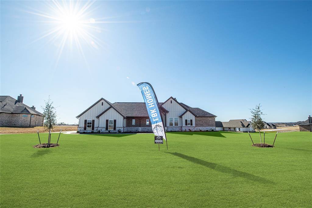 454 Collum View, Azle, TX 76020