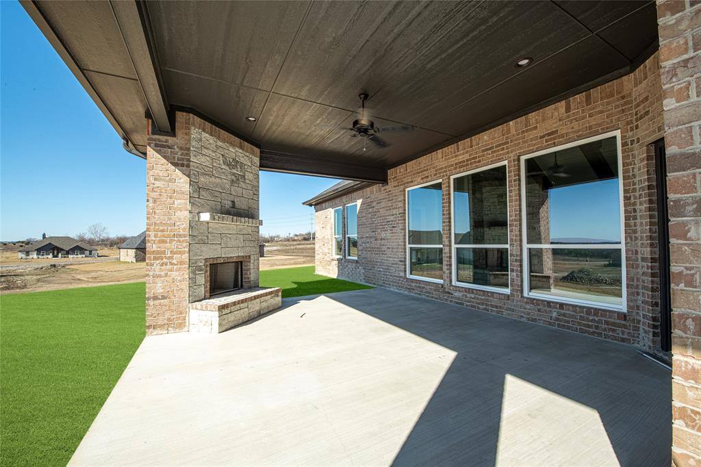 454 Collum View, Azle, TX 76020