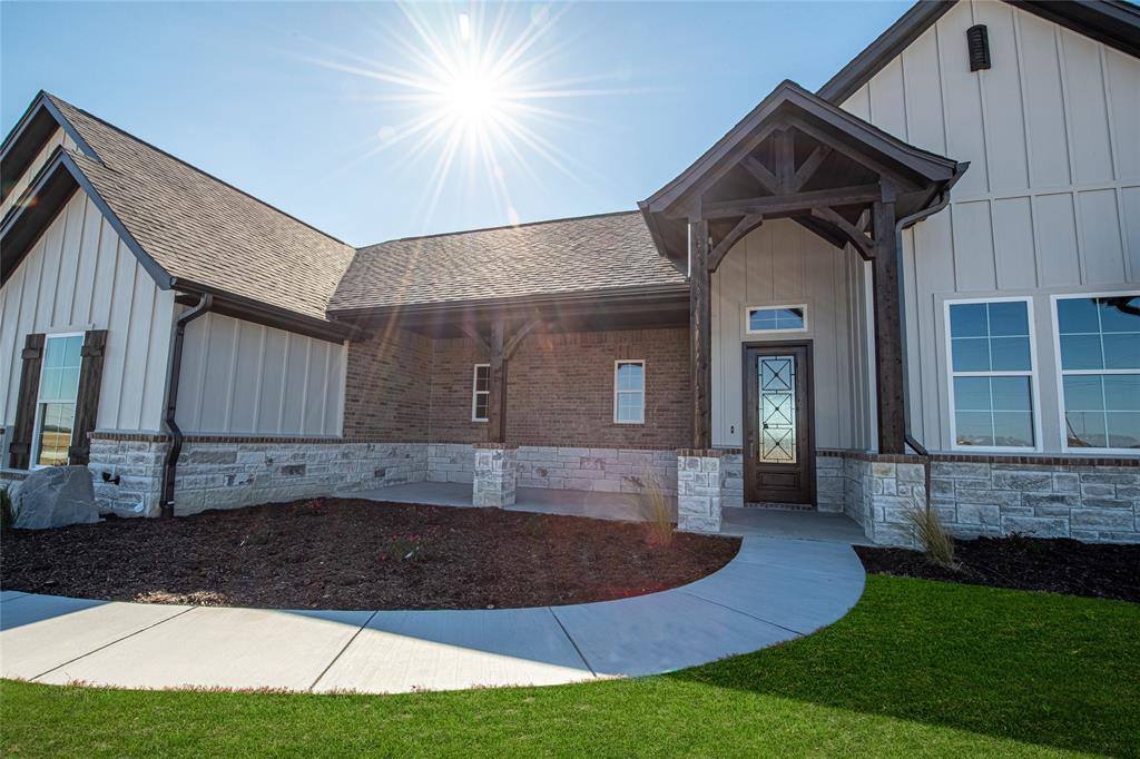 454 Collum View, Azle, TX 76020