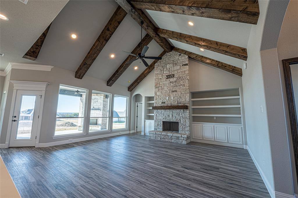 454 Collum View, Azle, TX 76020