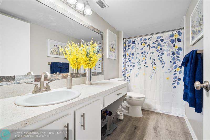 2228 N Cypress Bend Dr 304, Pompano Beach, FL 33069