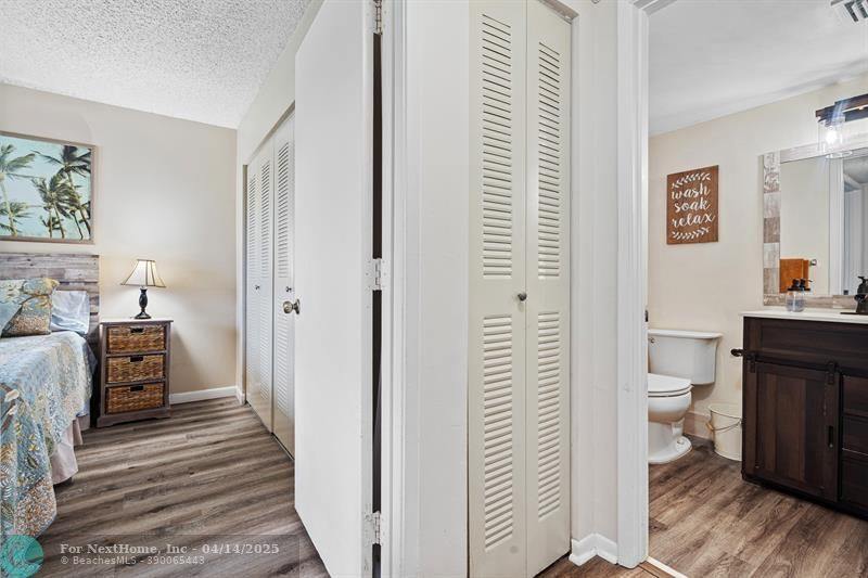 2228 N Cypress Bend Dr 304, Pompano Beach, FL 33069