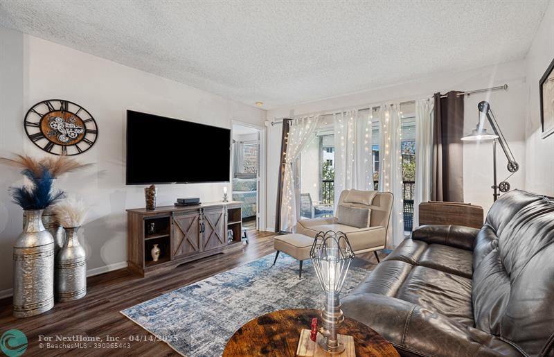 2228 N Cypress Bend Dr 304, Pompano Beach, FL 33069