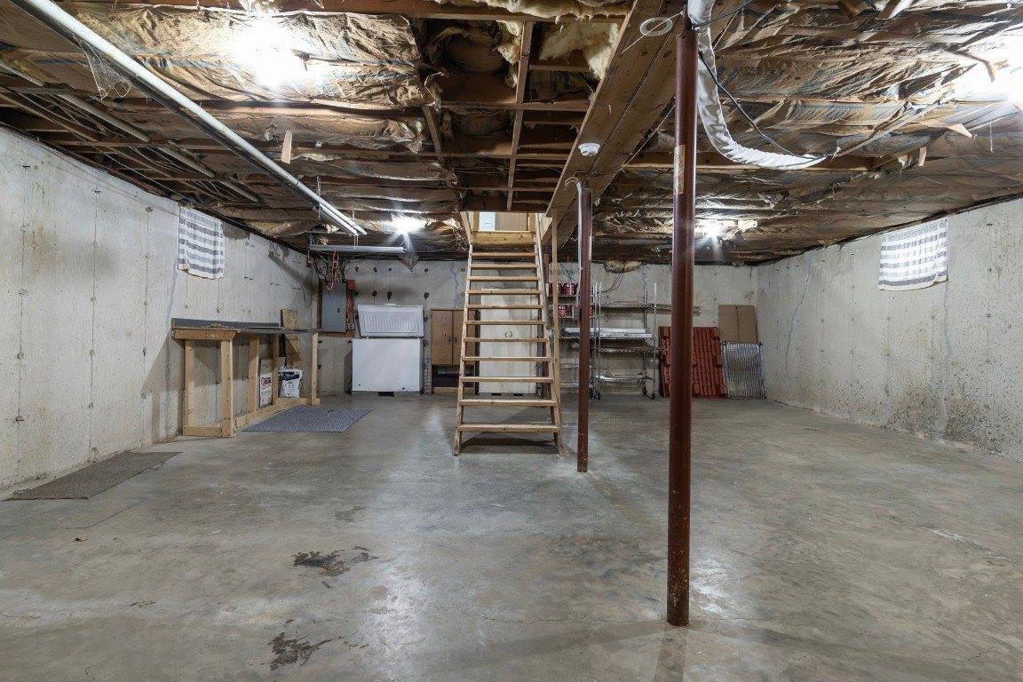 193 Fenner Hill Road, Port Crane, NY 13833