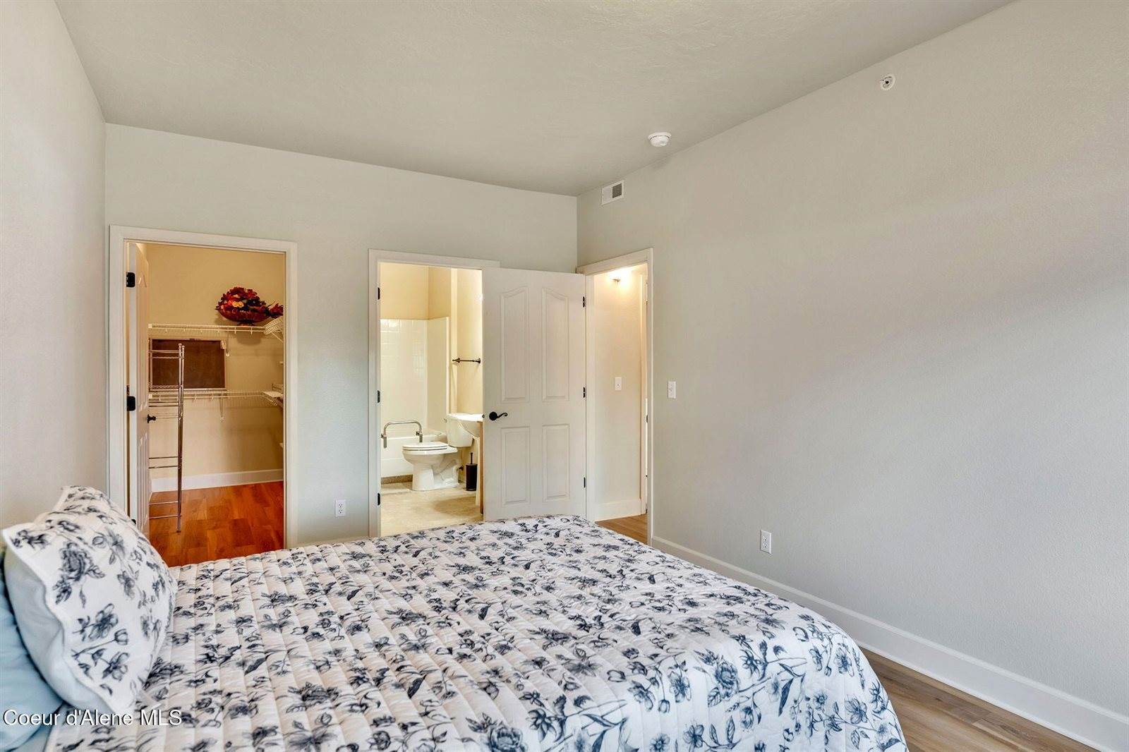 6630 North Spurwing Loop, Coeur d'Alene, ID 83815