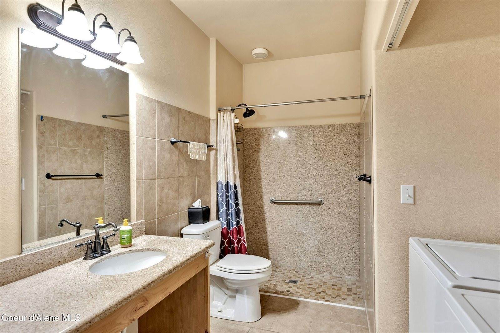 6630 North Spurwing Loop, Coeur d'Alene, ID 83815