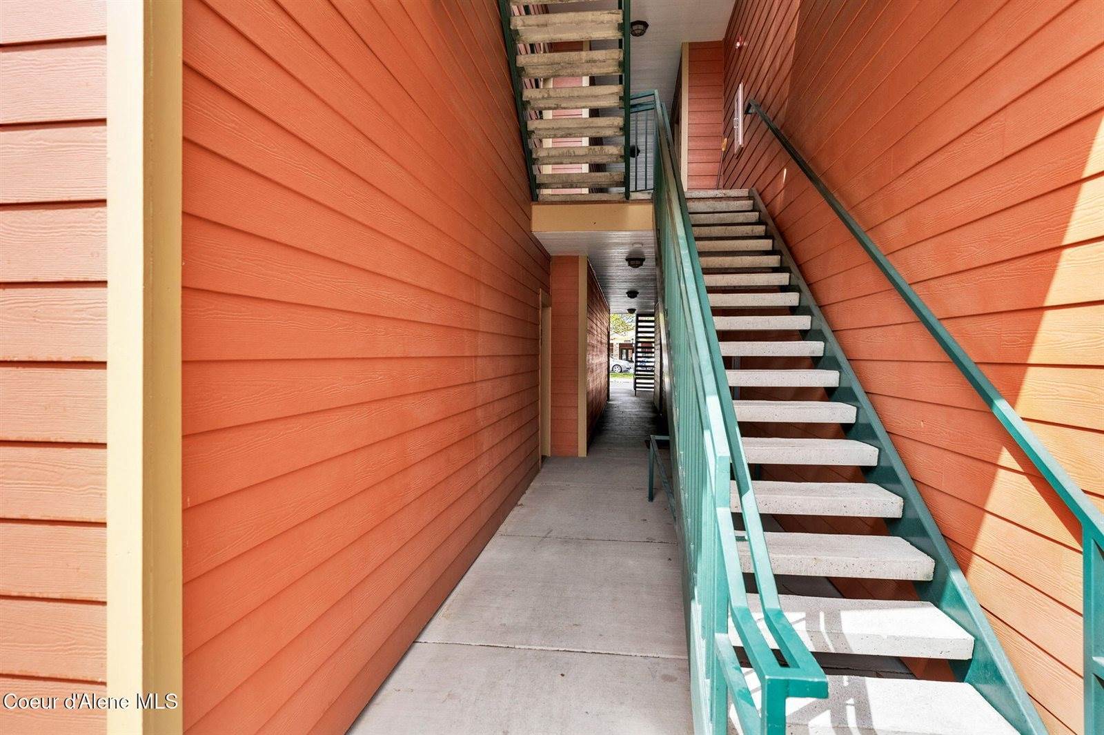 6630 North Spurwing Loop, Coeur d'Alene, ID 83815