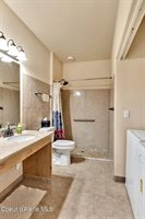 6630 North Spurwing Loop, Coeur d'Alene, ID 83815