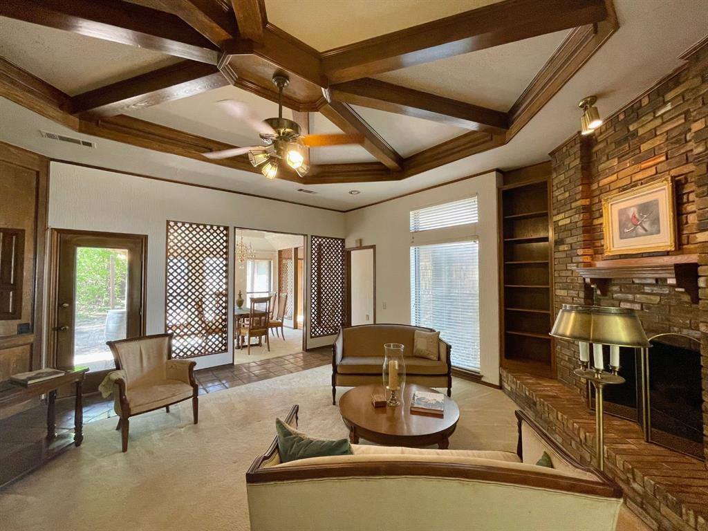 6615 Flanary Lane, Dallas, TX 75252