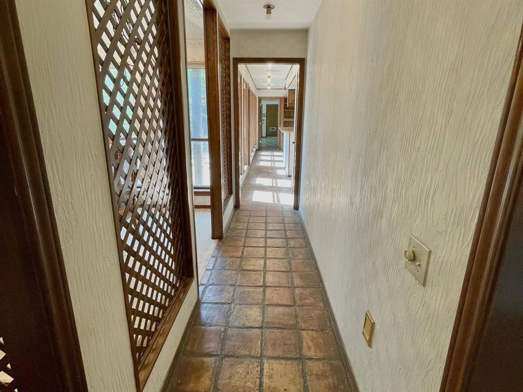 6615 Flanary Lane, Dallas, TX 75252