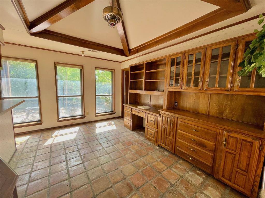 6615 Flanary Lane, Dallas, TX 75252