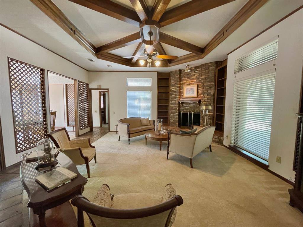 6615 Flanary Lane, Dallas, TX 75252