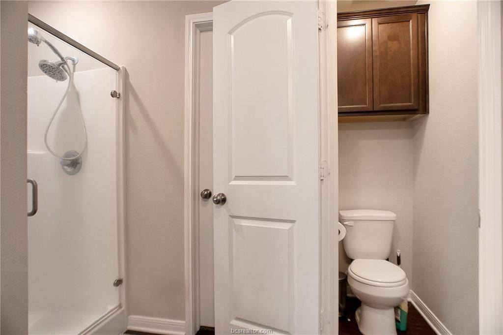 824 Mockingbird Street, Navasota, TX 77868