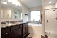 824 Mockingbird Street, Navasota, TX 77868