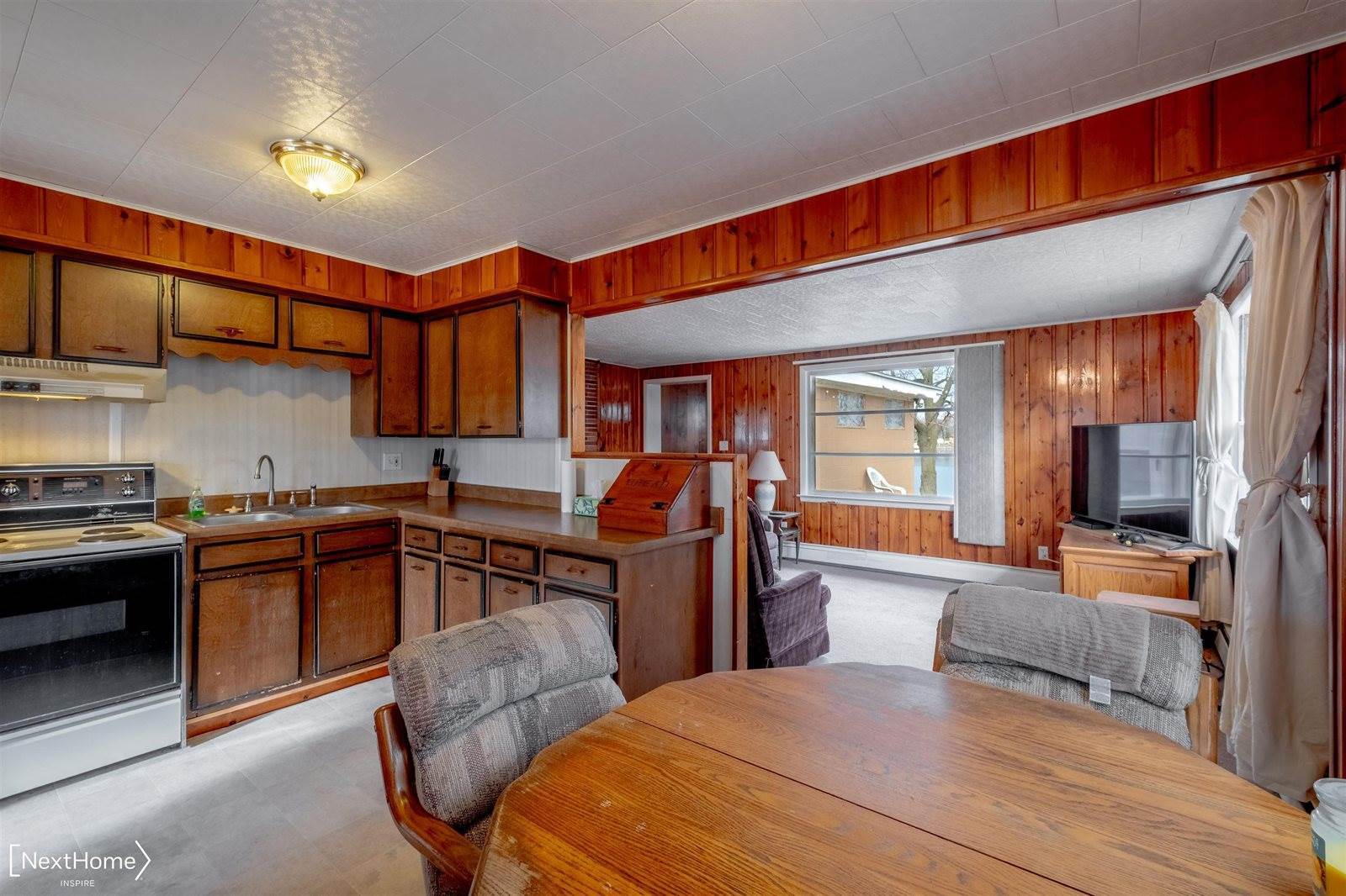 2620 Shady Shores Road, Lupton, MI 48635