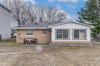 2620 Shady Shores Road, Lupton, MI 48635