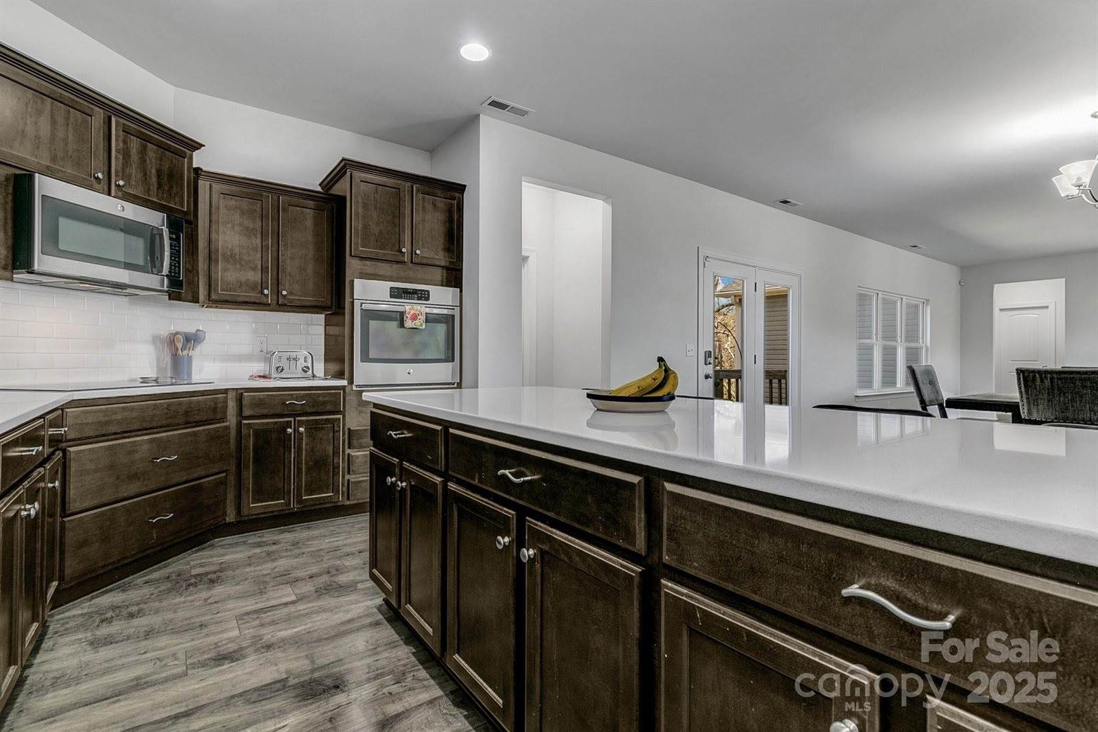 21 Willie Lane, Weaverville, NC 28787