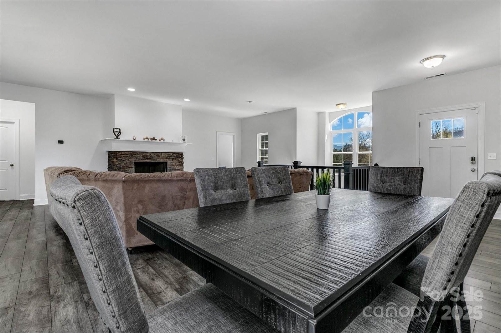 21 Willie Lane, Weaverville, NC 28787