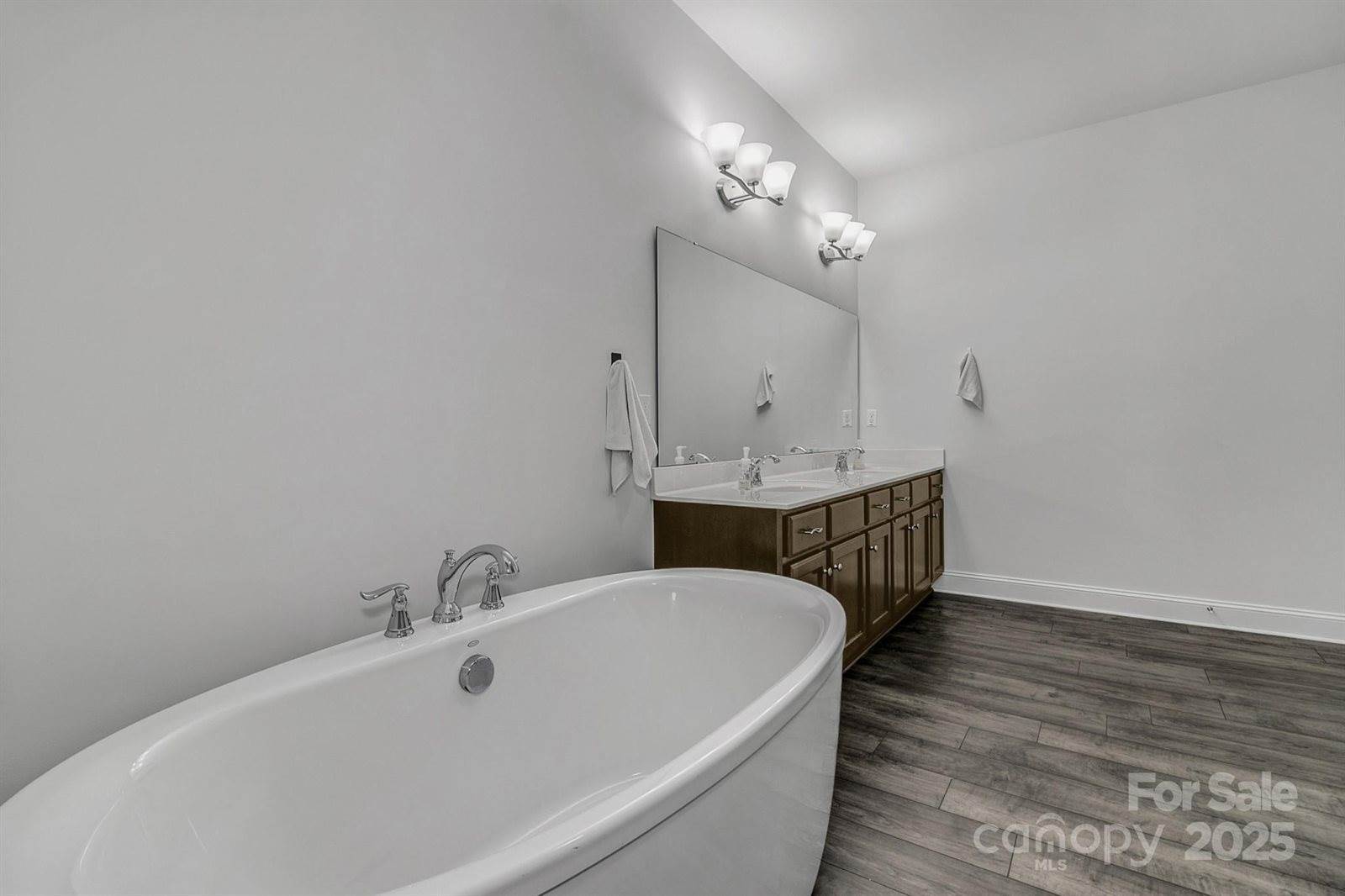 21 Willie Lane, Weaverville, NC 28787