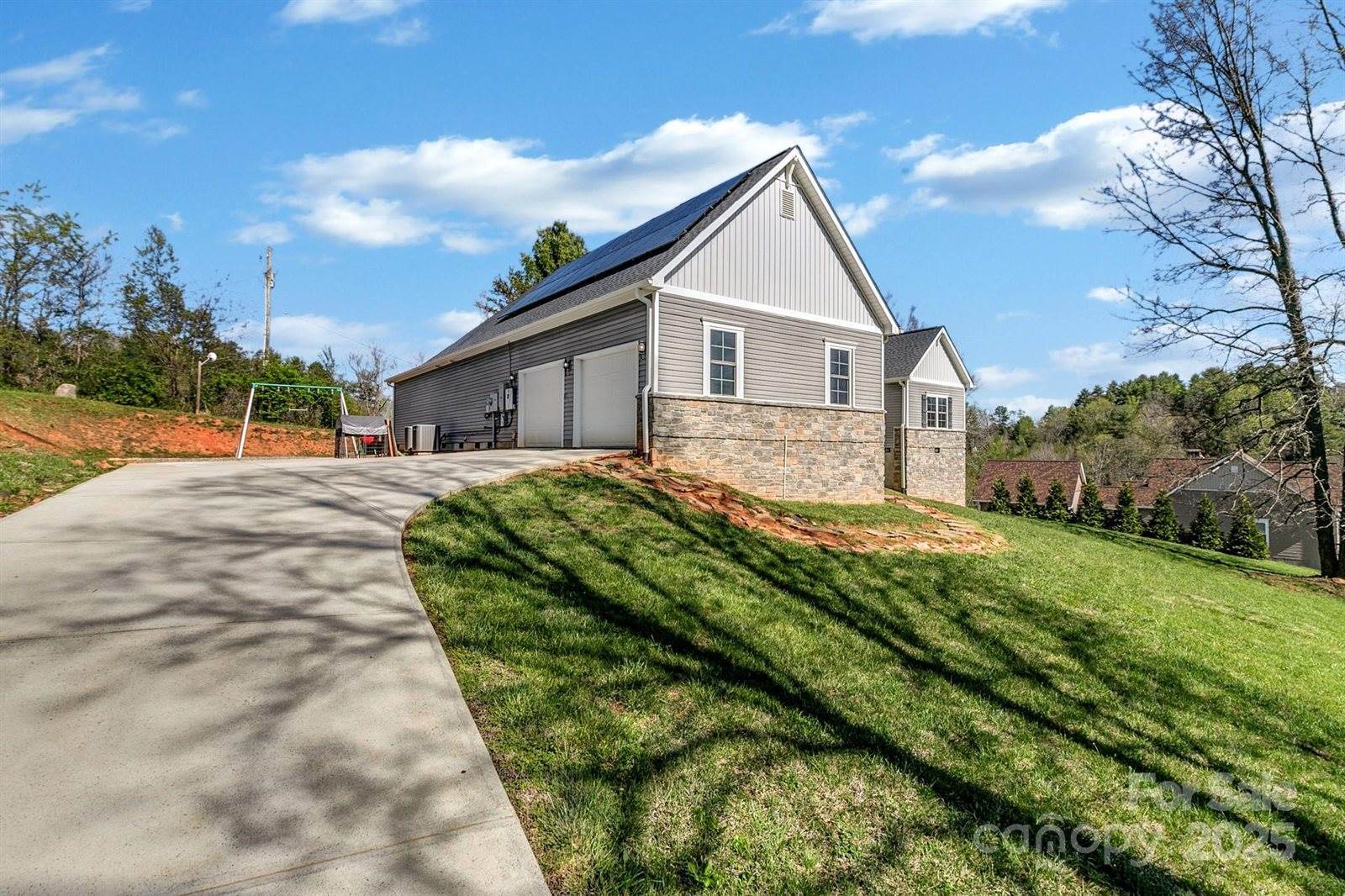 21 Willie Lane, Weaverville, NC 28787