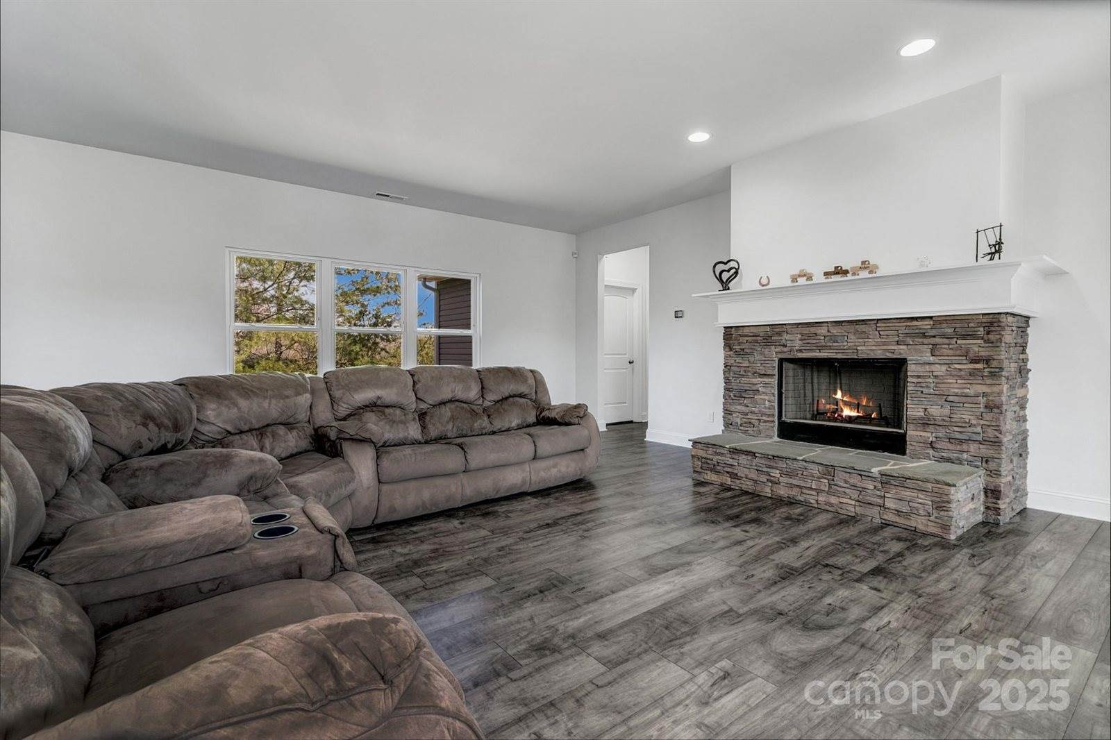 21 Willie Lane, Weaverville, NC 28787