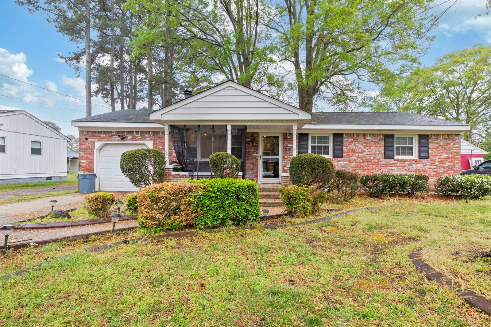 220 Lindsey Ave, Chesapeake, VA 23322