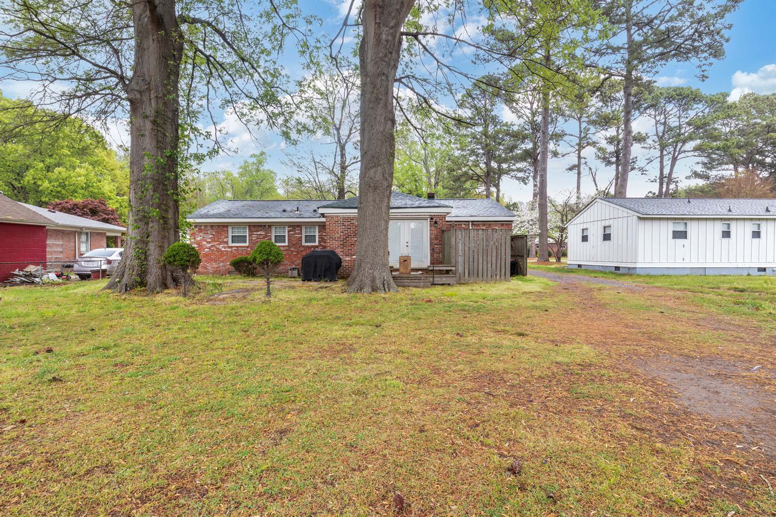 220 Lindsey Ave, Chesapeake, VA 23322