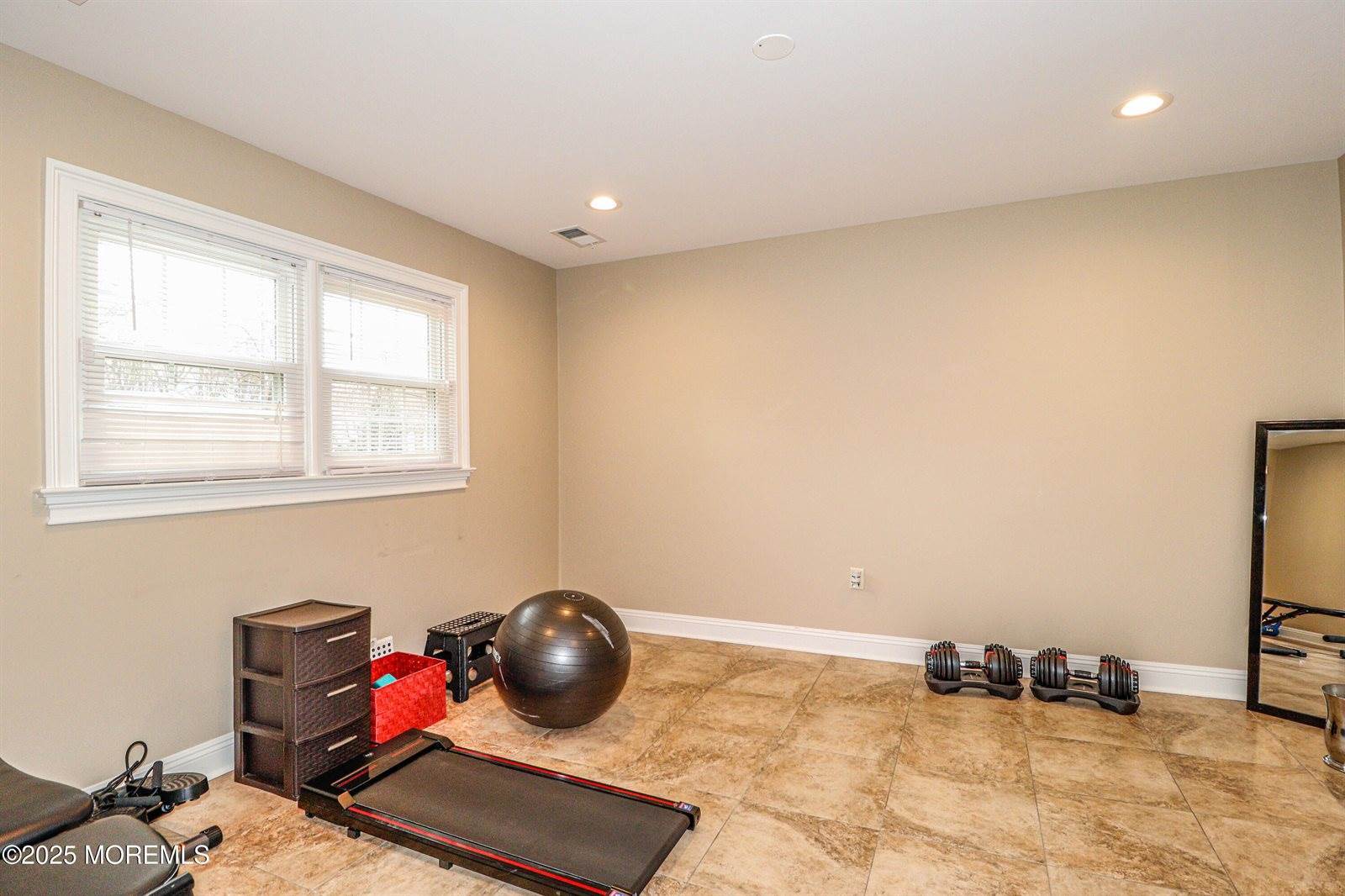 89 Leedsville Drive, Lincroft, NJ 07738